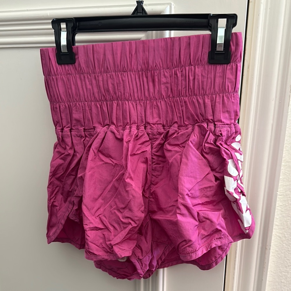 FREE PEOPLE Women's Pink Ruffled Shorts